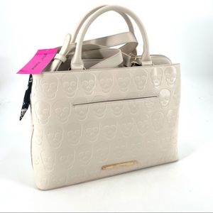 Betsey Johnson Skulltastic Satchel (Cream)